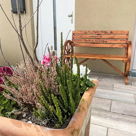 Der Kleine Kranich By Interhome * Saal